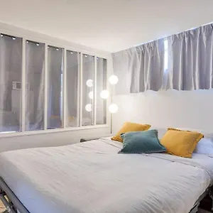 Appartement Refait à Neuf Proche Arc Triomphe 4p, Paris