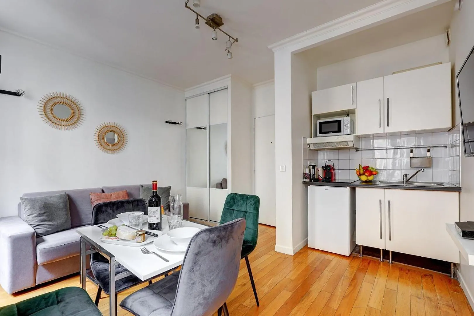 Apartment 391 Suite Biot 5 - Superbe Appartement A Paris France